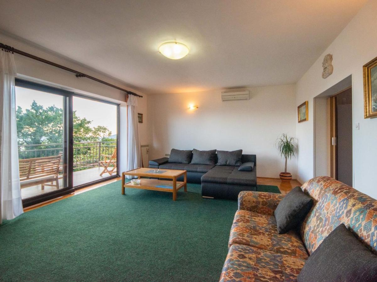 Apartment Nives-2 By Interhome อิตชิชี ภายนอก รูปภาพ