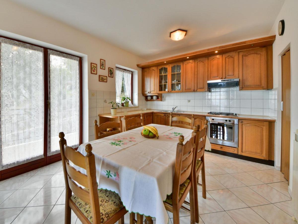 Apartment Nives-2 By Interhome อิตชิชี ภายนอก รูปภาพ
